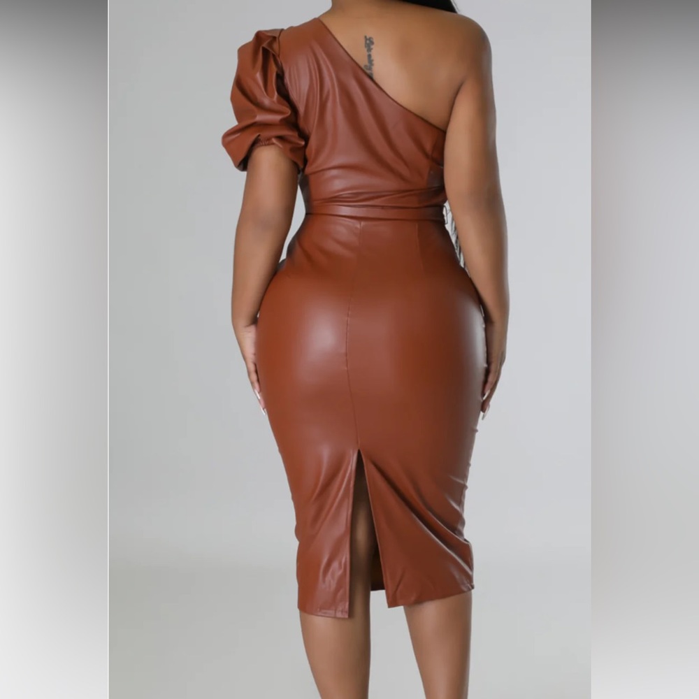 ❤️5 for $25❤️ NWOT Spoiling Myself Dress - Picture 3 of 3